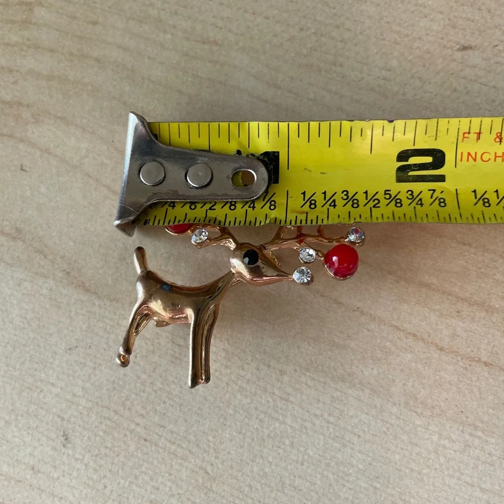 Reindeer Brooch Gold Tone‎ plate Red enamel Rhinestones Deer Christmas Pin
